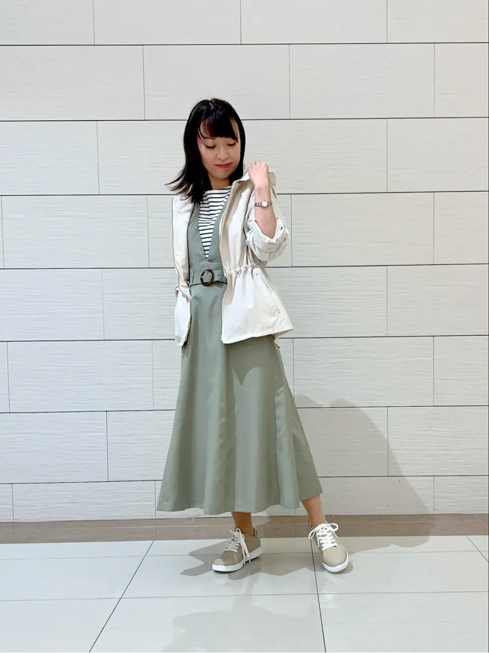 ANY SIS スタッフ コーディネート画像