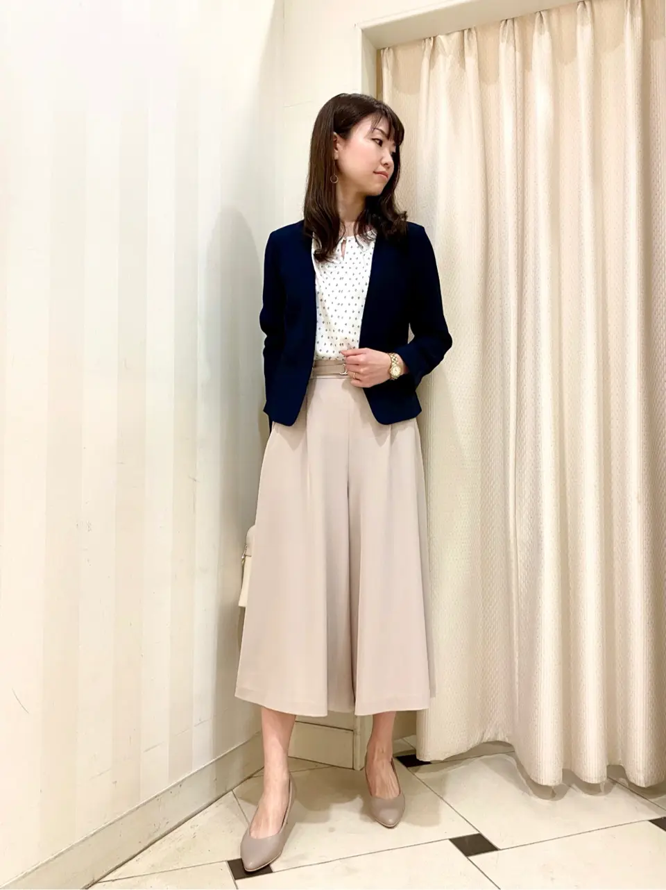 ANY SIS 金井 コーディネート画像