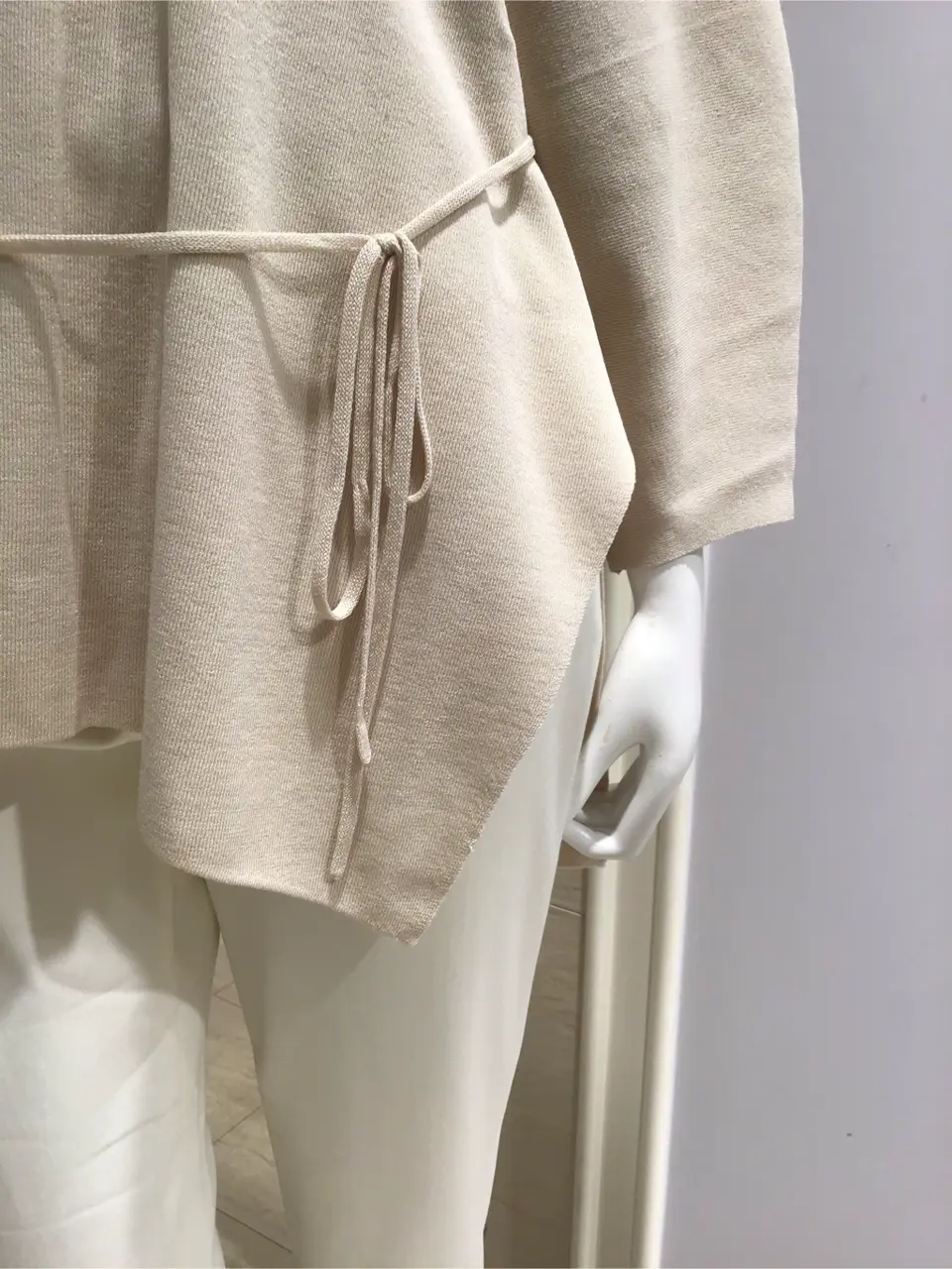 ANY SIS 島崎 コーディネート画像