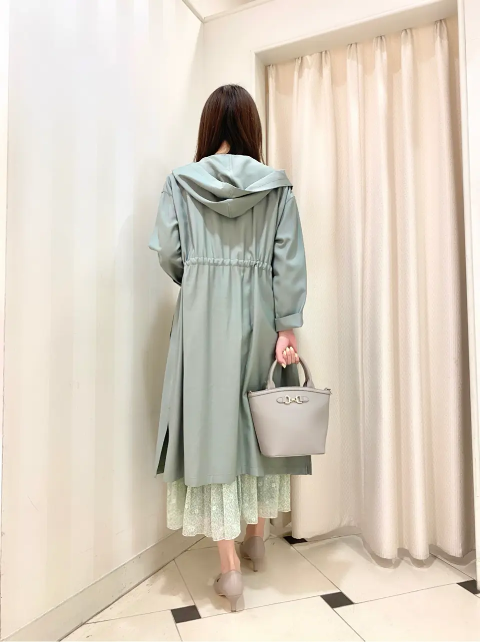 ANY SIS 金井 コーディネート画像