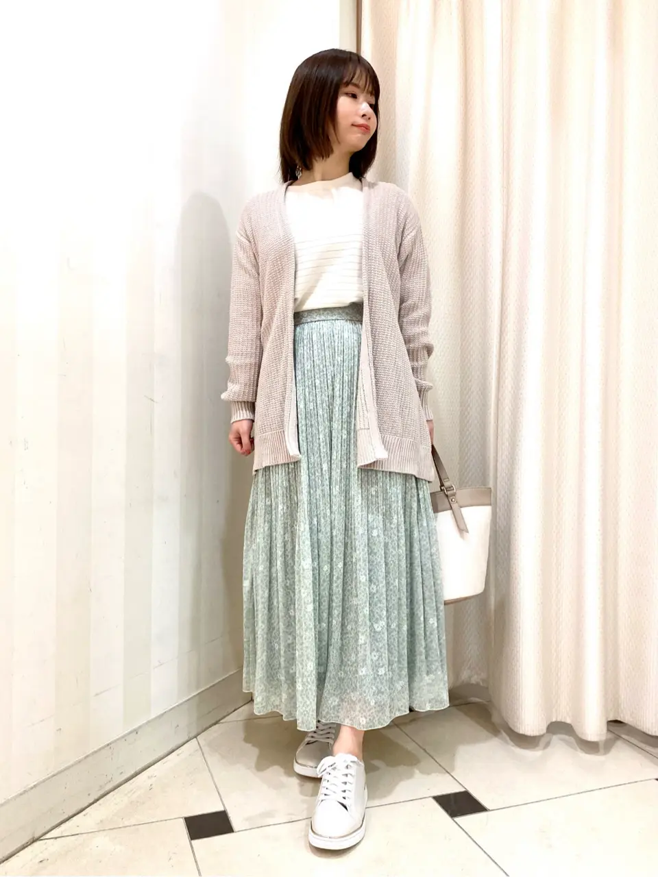 ANY SIS 横尾 コーディネート画像