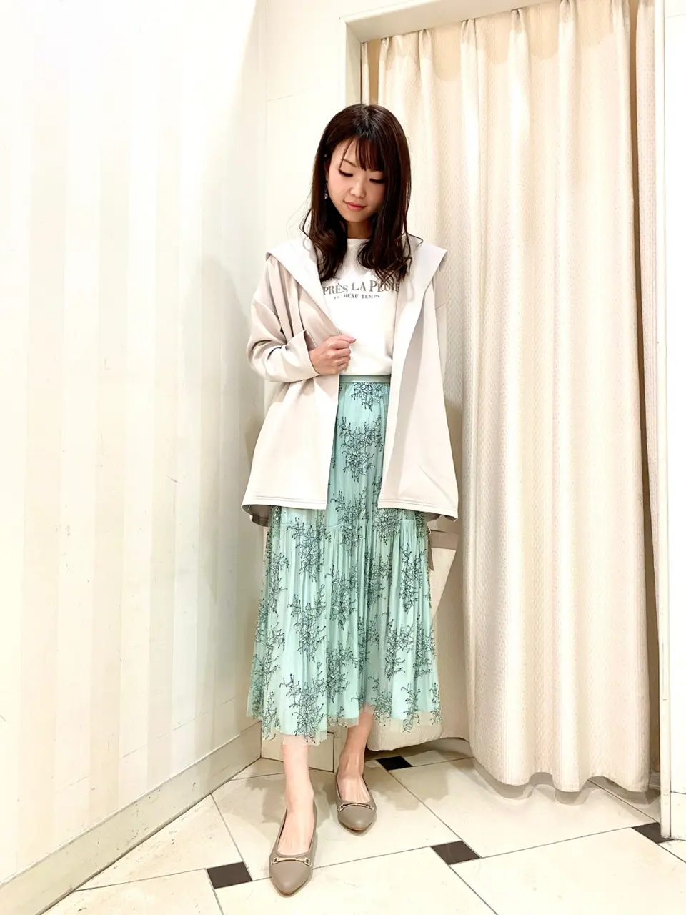 ANY SIS 金井 コーディネート画像