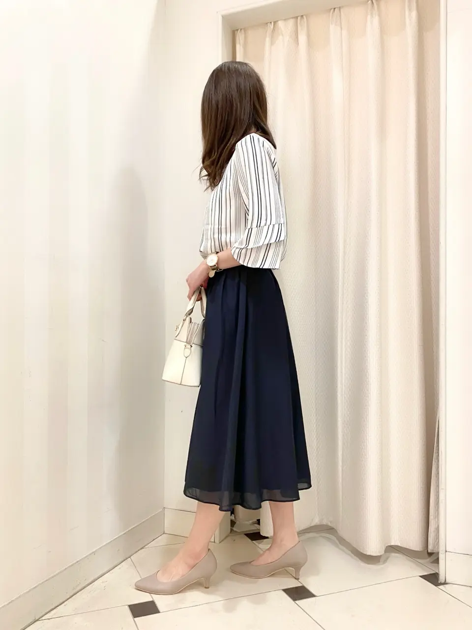 ANY SIS 金井 コーディネート画像