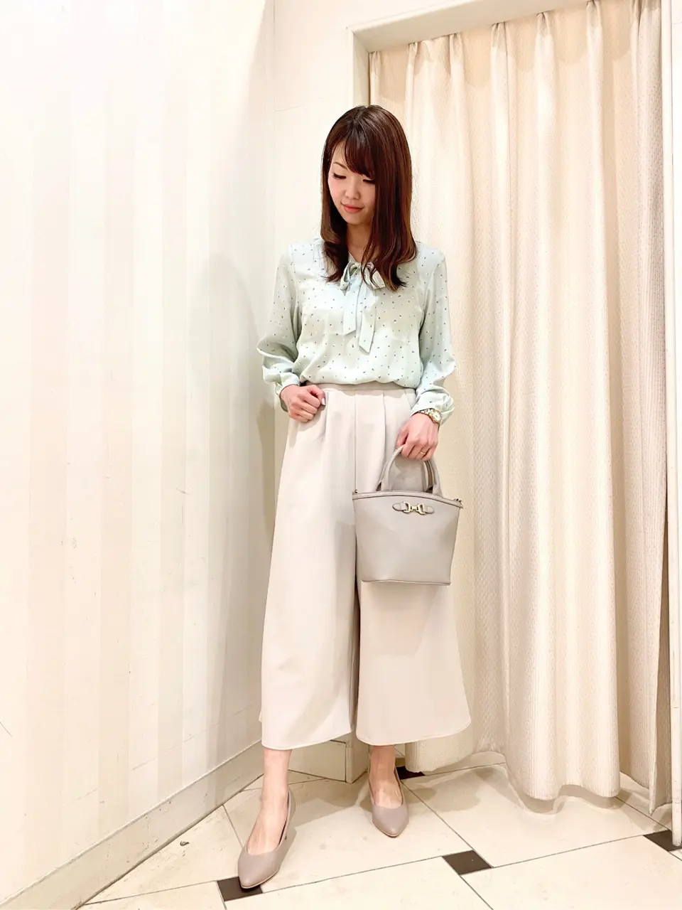 ANY SIS 金井 コーディネート画像