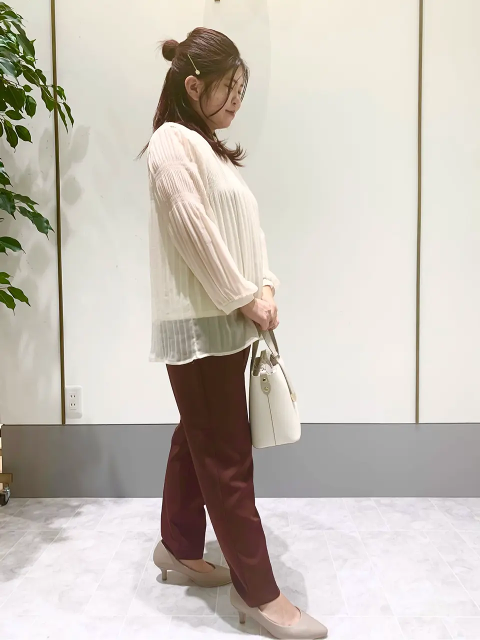 ANY SIS スタッフ コーディネート画像