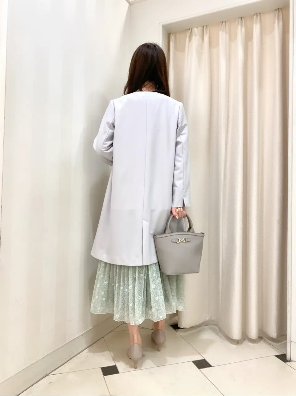 ANY SIS 金井 コーディネート画像