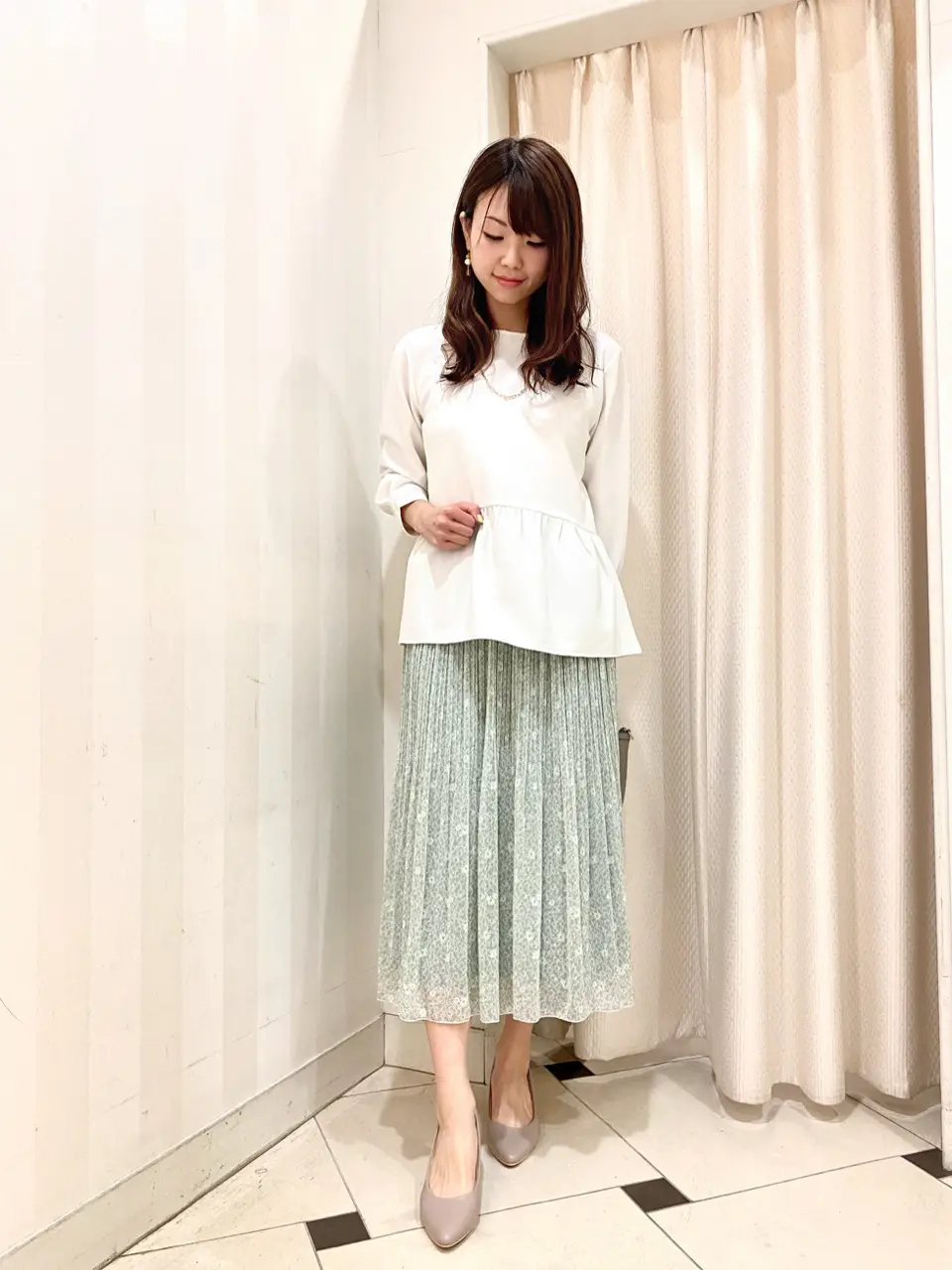 ANY SIS 金井 コーディネート画像