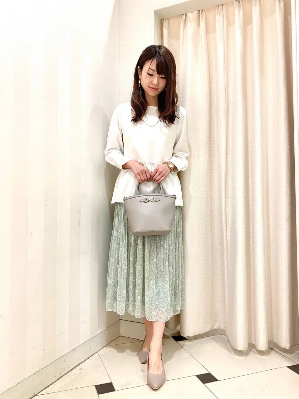 ANY SIS 金井 コーディネート画像