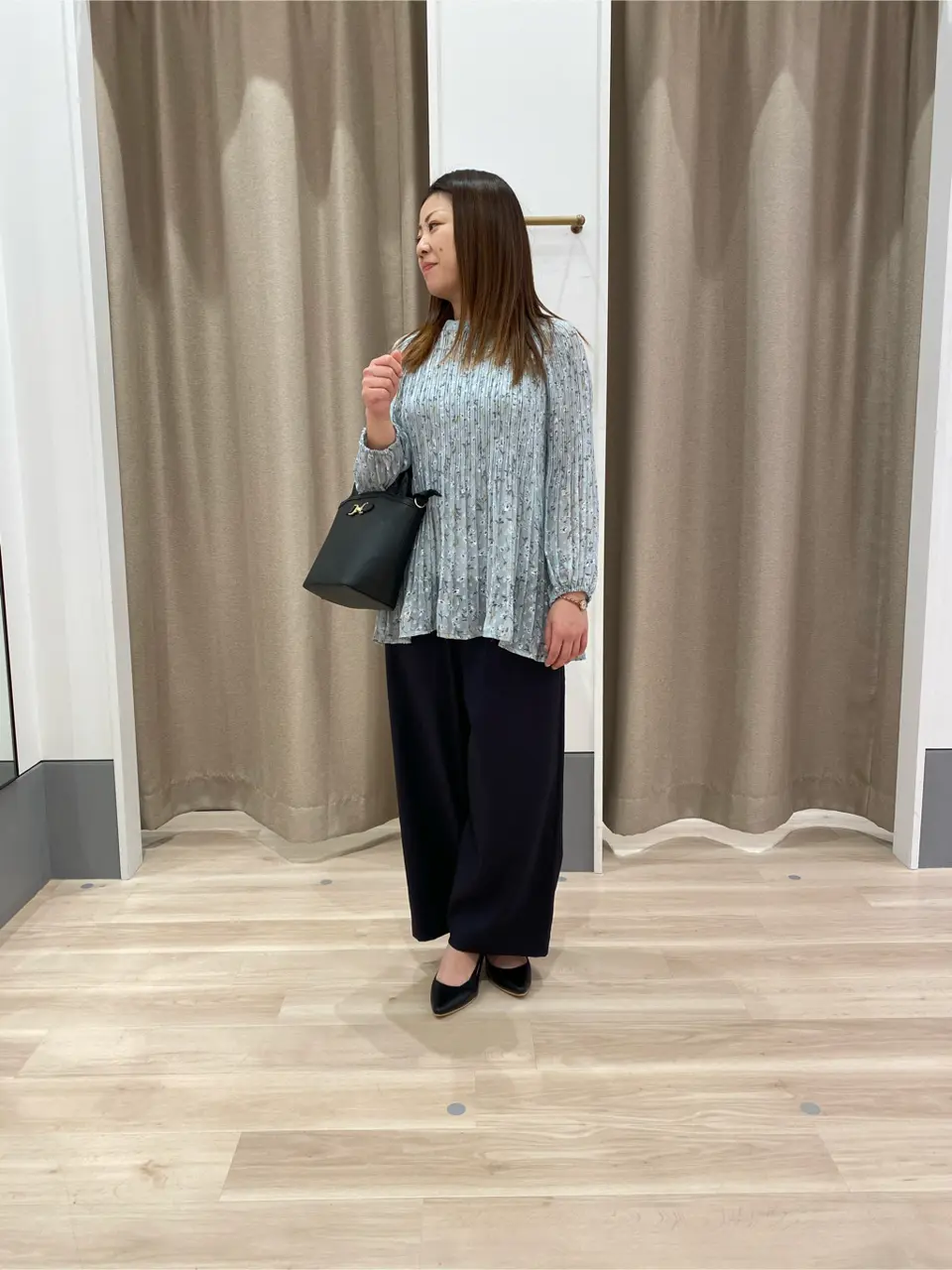 ANY SIS 瀬野 コーディネート画像