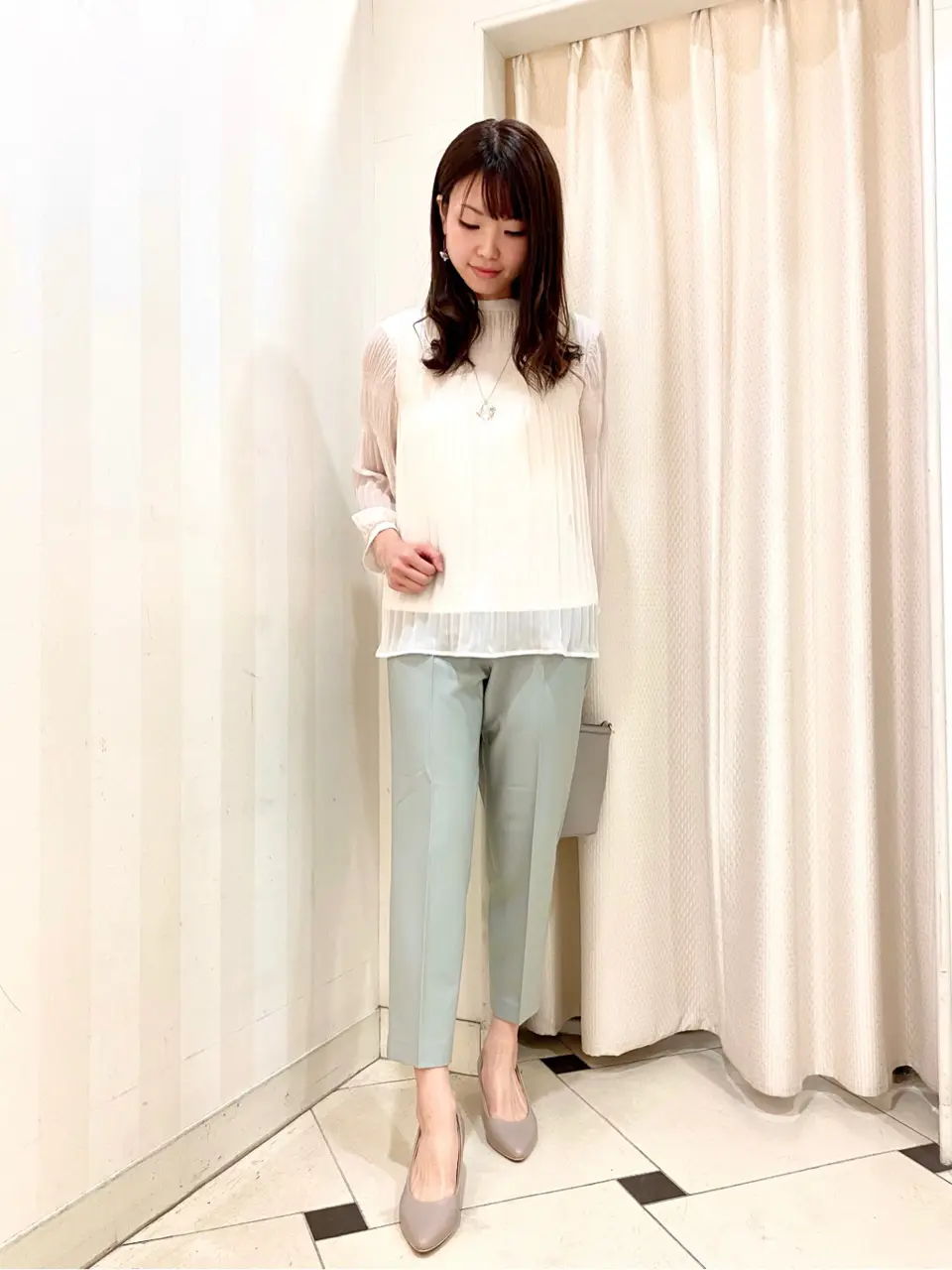 ANY SIS 金井 コーディネート画像