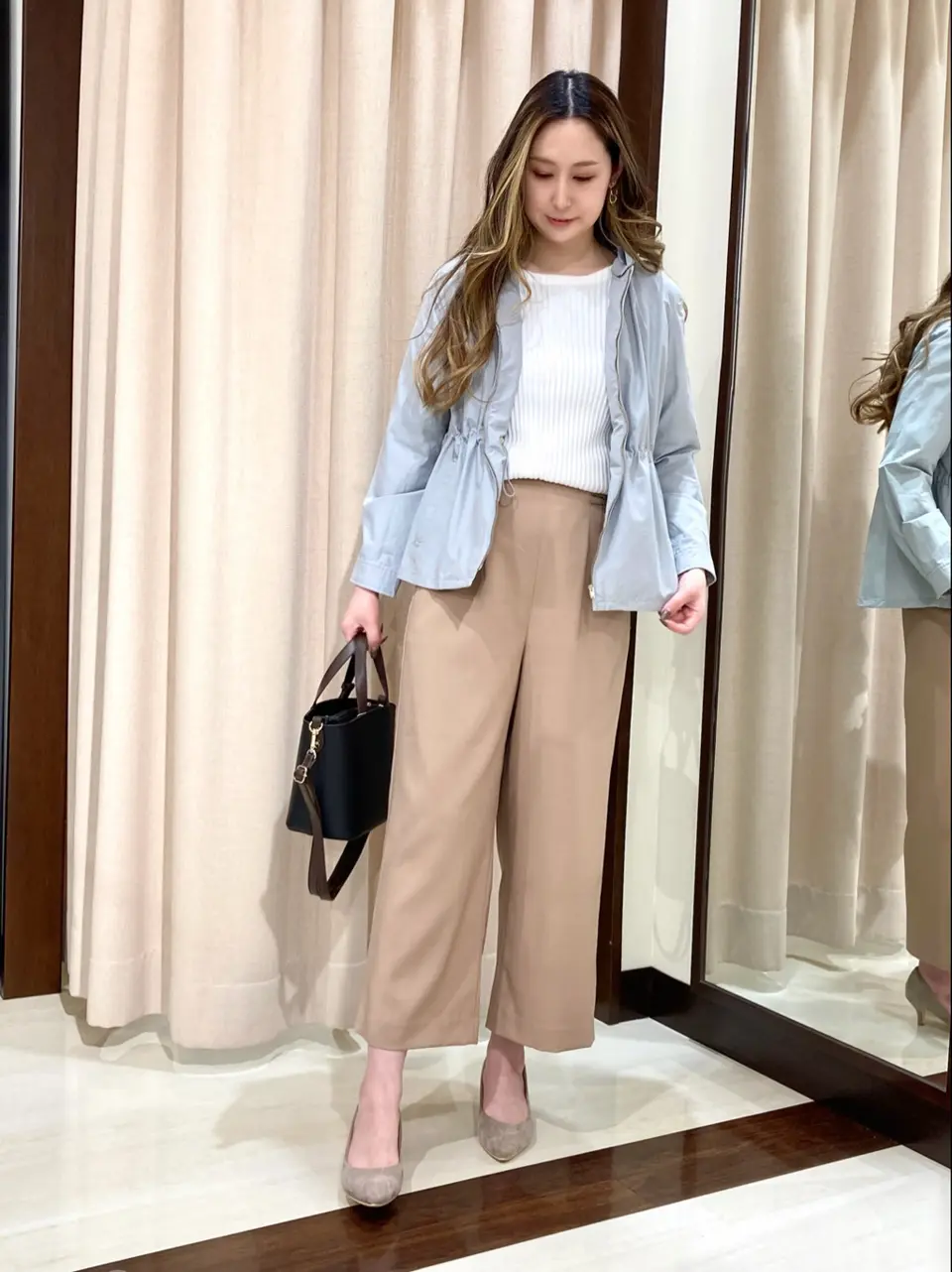 ANY SIS STAFF コーディネート画像