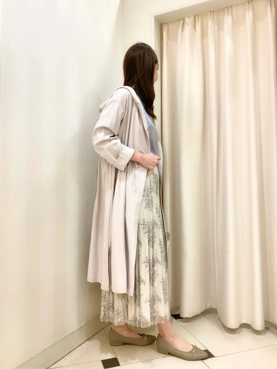 ANY SIS 金井 コーディネート画像