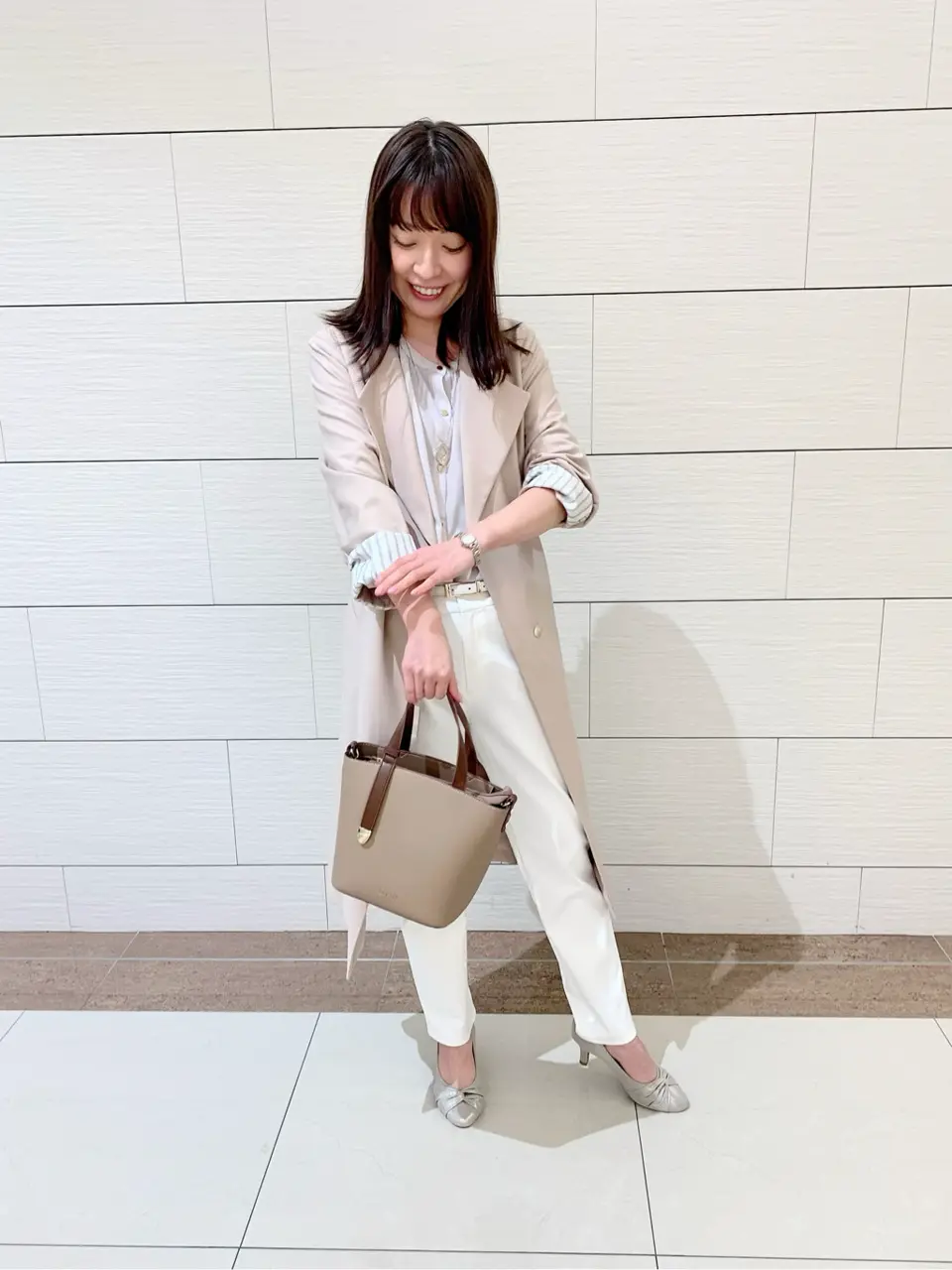 ANY SIS スタッフ コーディネート画像