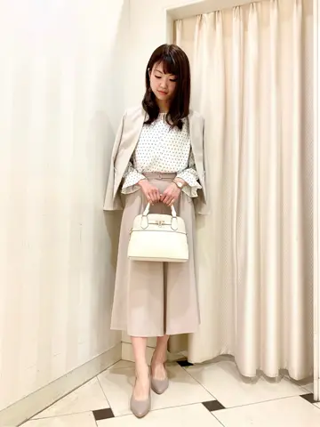 ANY SIS 金井 コーディネート画像