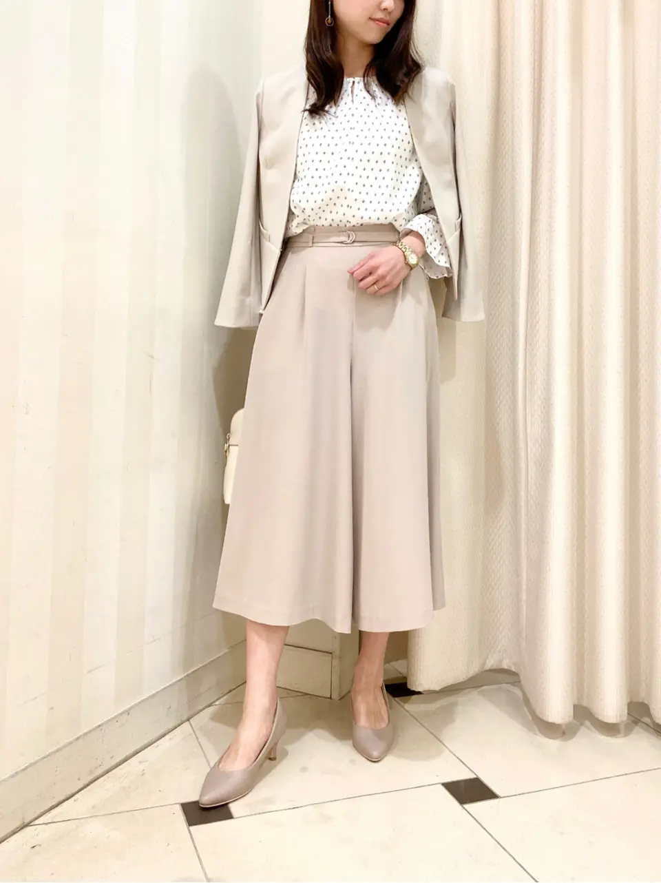 ANY SIS 金井 コーディネート画像