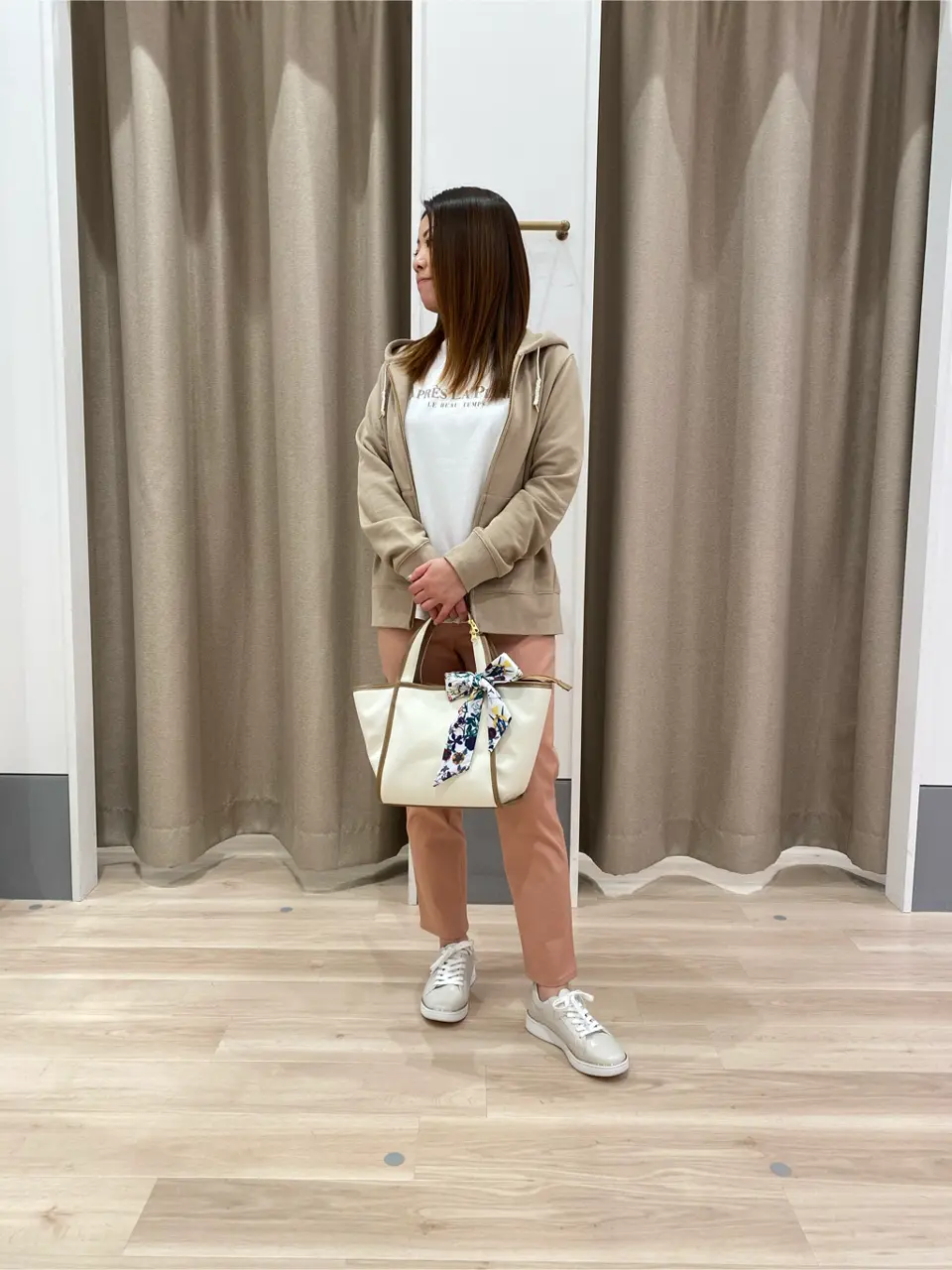 ANY SIS 瀬野 コーディネート画像