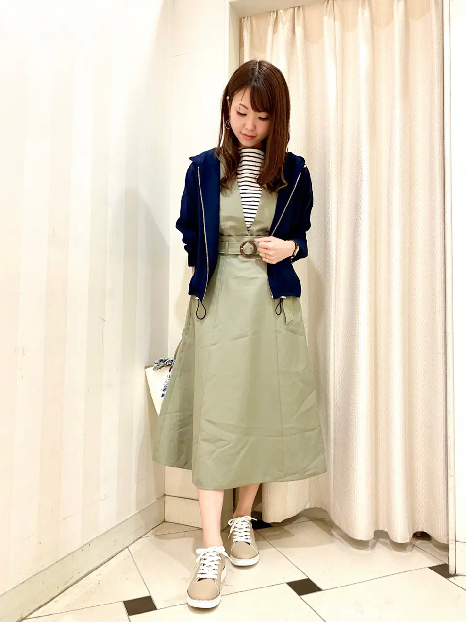 ANY SIS 金井 コーディネート画像