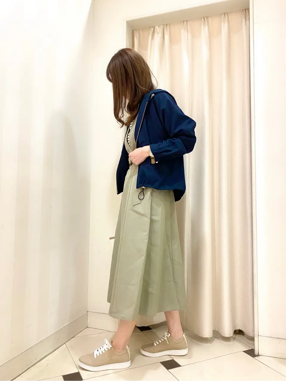 ANY SIS 金井 コーディネート画像