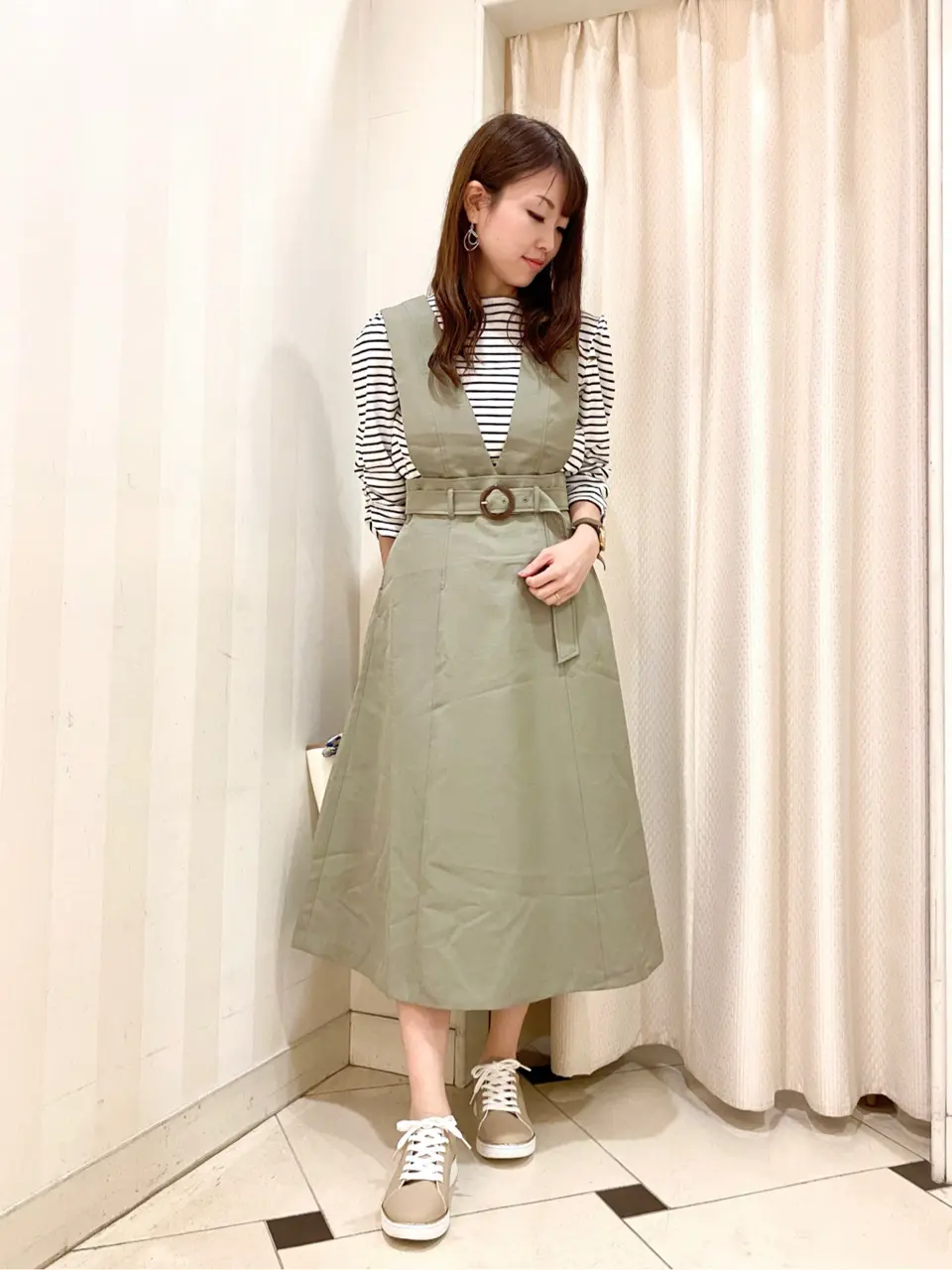 ANY SIS 金井 コーディネート画像