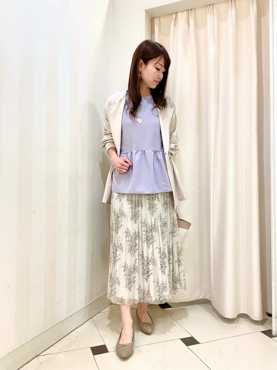 ANY SIS 金井 コーディネート画像