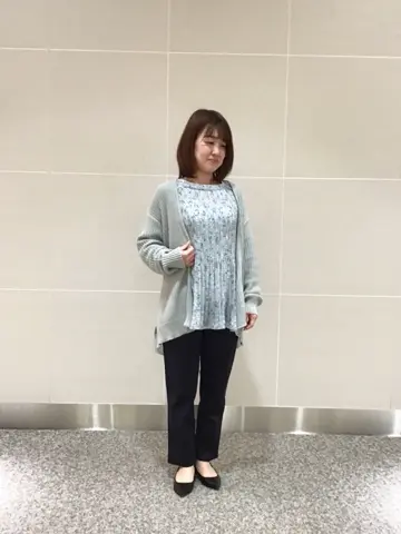 ANY SIS 浅野 コーディネート画像