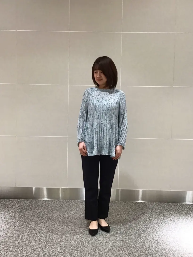 ANY SIS 浅野 コーディネート画像