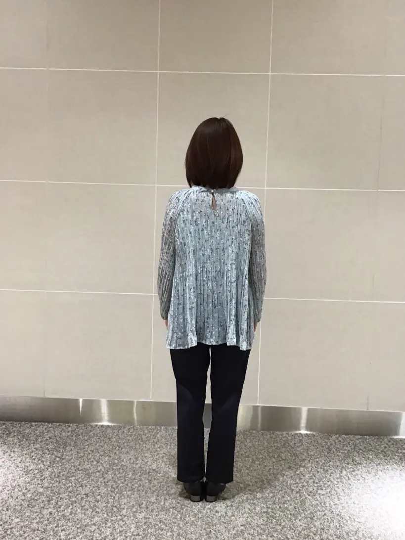 ANY SIS 浅野 コーディネート画像