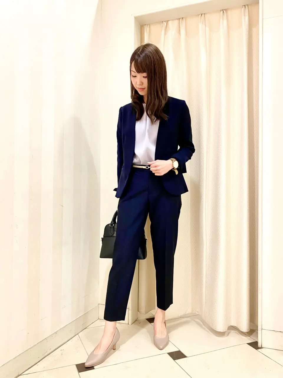 ANY SIS 金井 コーディネート画像