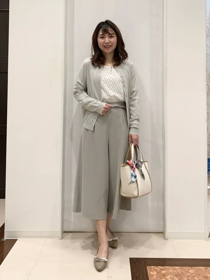 ANY SIS 横田 コーディネート画像