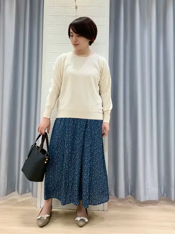 ANY SIS 丸岡 コーディネート画像