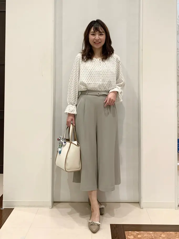 ANY SIS 横田 コーディネート画像