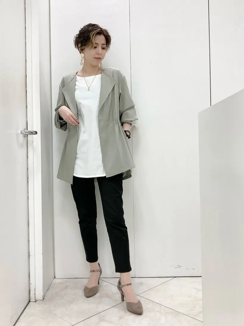  スタッフ コーディネート画像