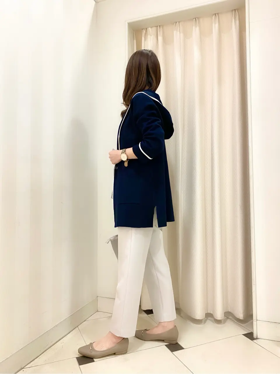 ANY SIS 金井 コーディネート画像