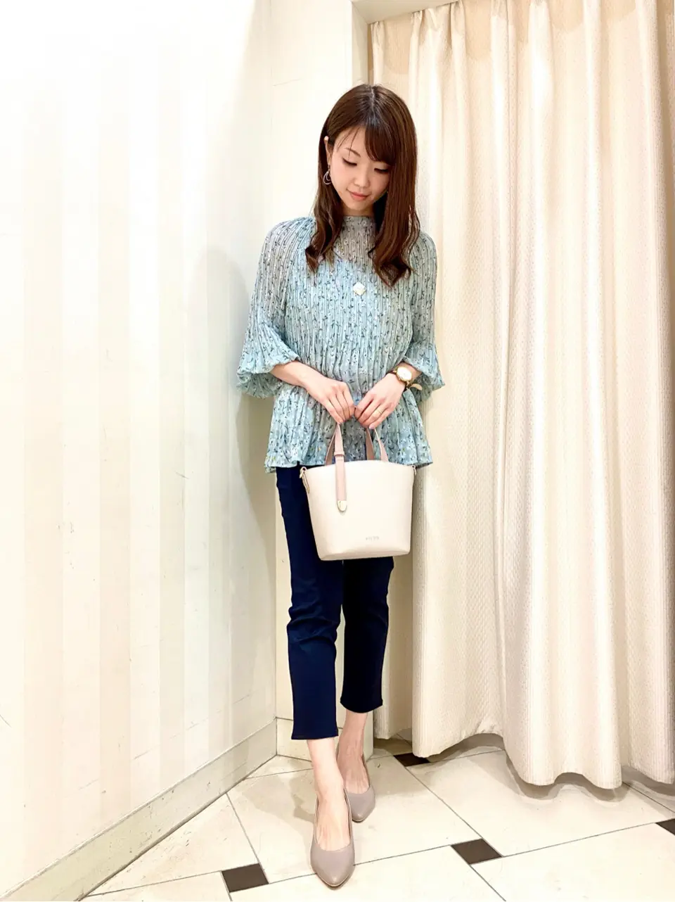 ANY SIS 金井 コーディネート画像