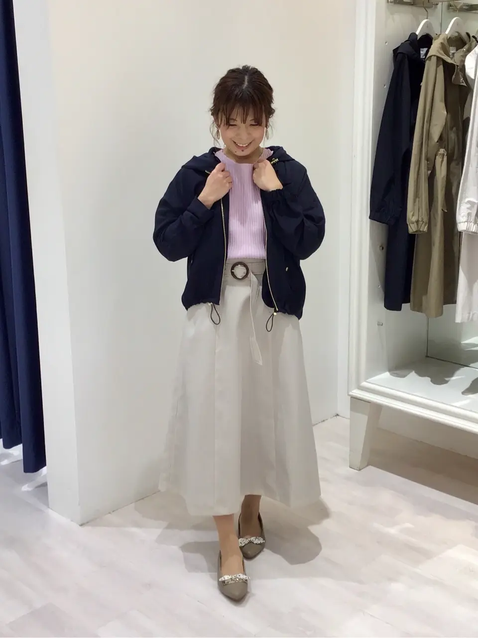 ANY SIS スタッフ コーディネート画像