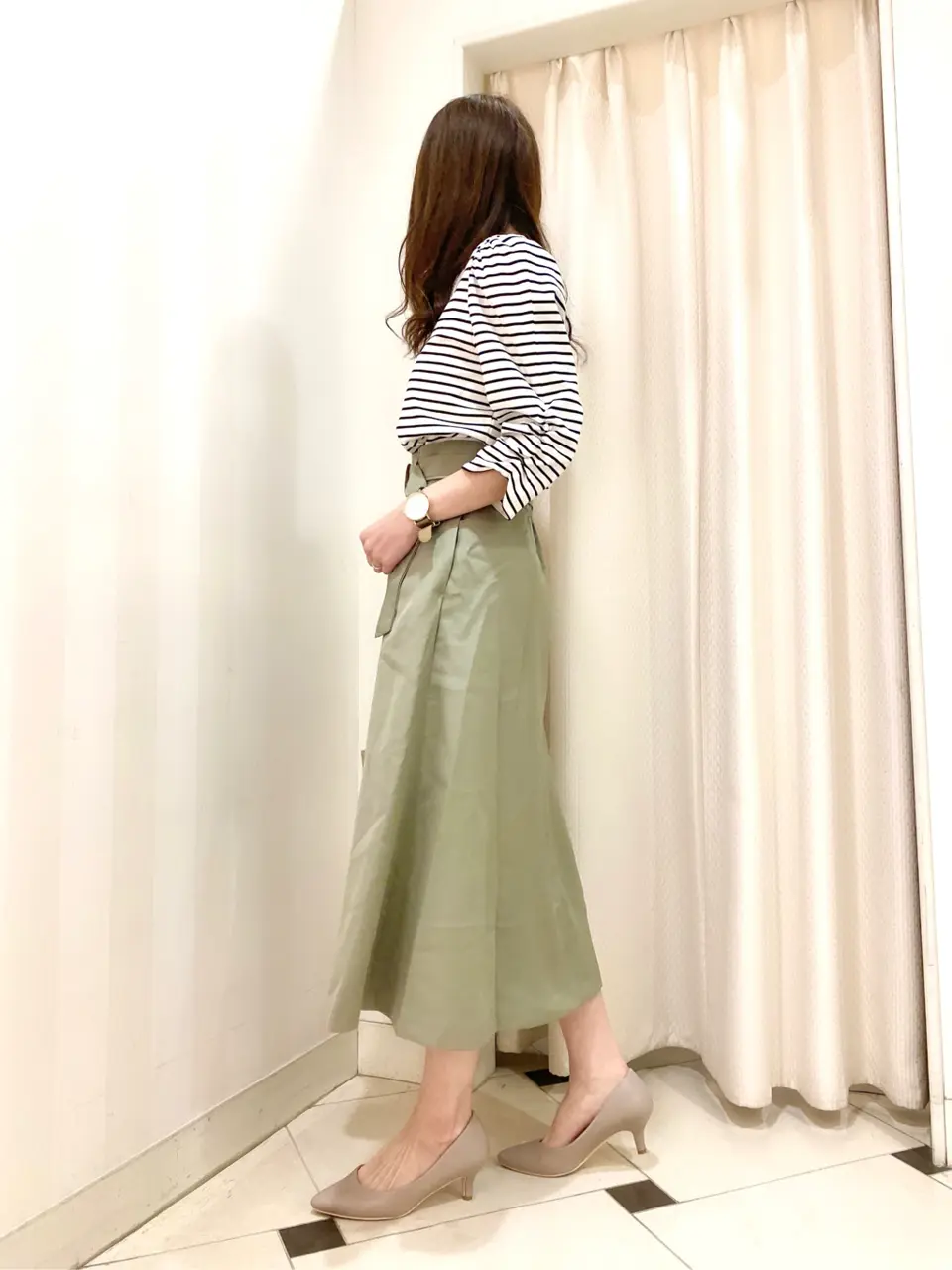 ANY SIS 金井 コーディネート画像