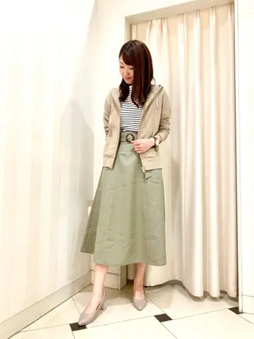 ANY SIS 金井 コーディネート画像