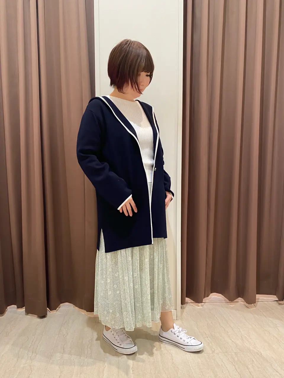 ANY SIS 岩本 コーディネート画像