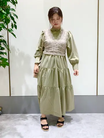 ANY SIS スタッフ コーディネート画像