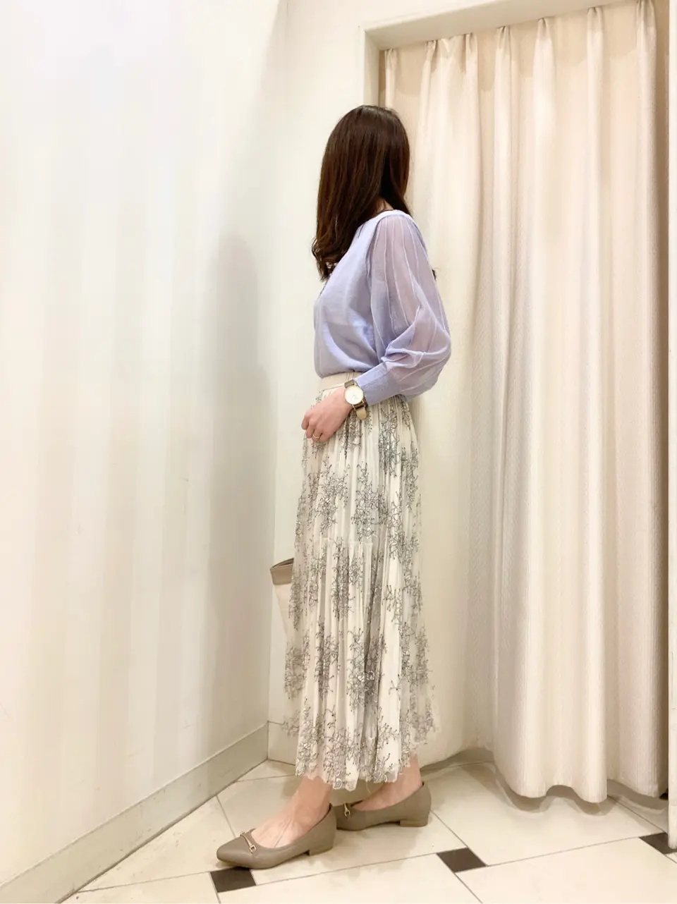 ANY SIS 金井 コーディネート画像