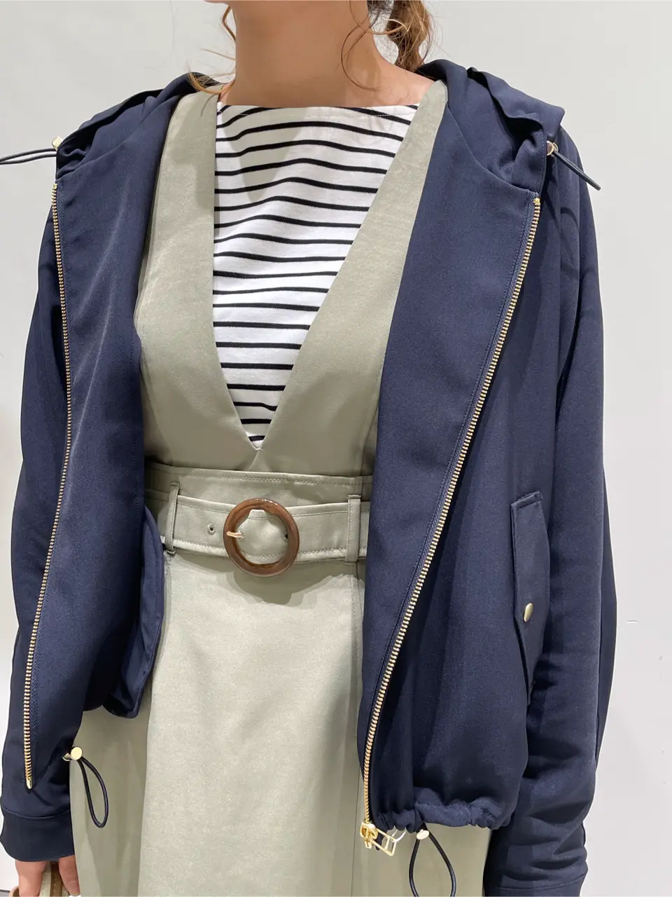 ANY SIS スタッフ コーディネート画像