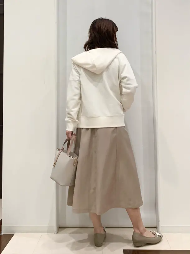 ANY SIS 横田 コーディネート画像