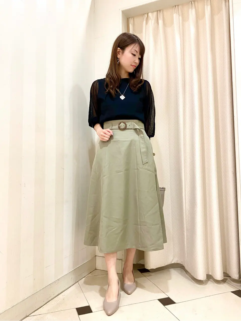 ANY SIS 金井 コーディネート画像