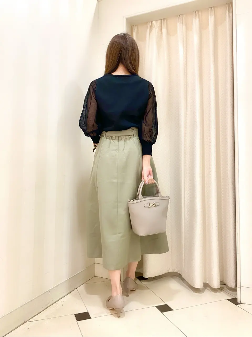 ANY SIS 金井 コーディネート画像