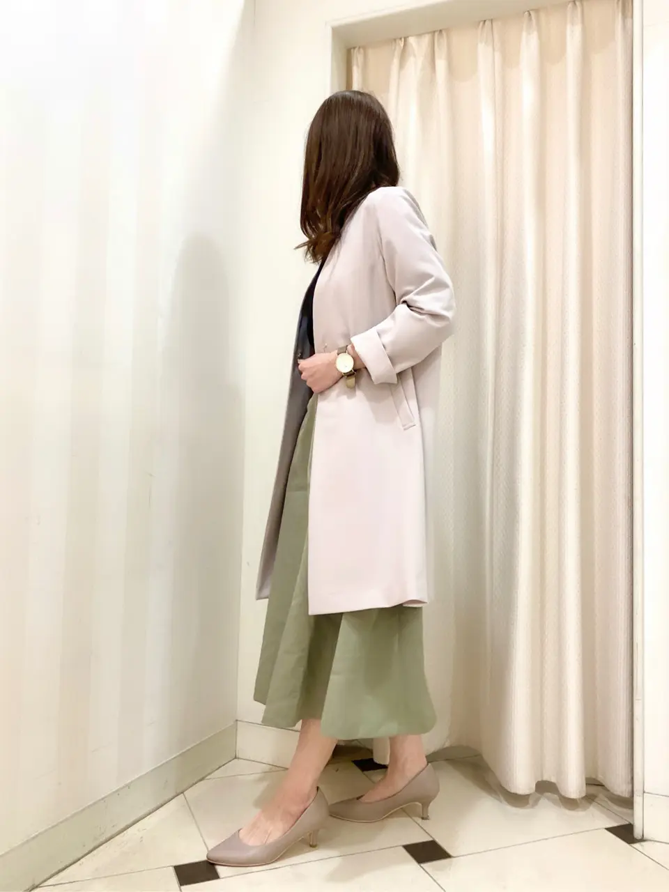 ANY SIS 金井 コーディネート画像