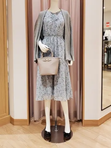 ANY SIS 岩田 コーディネート画像