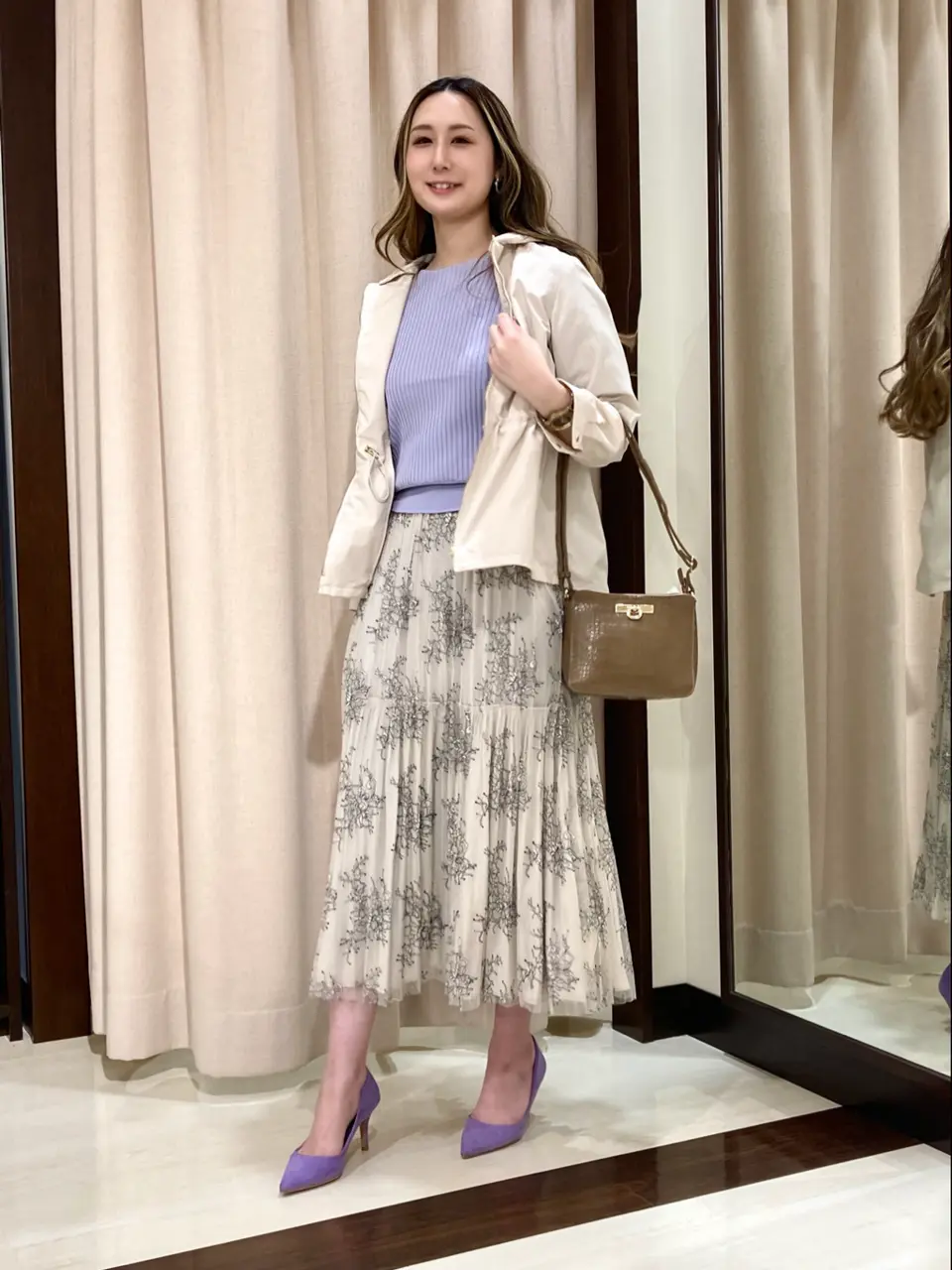 ANY SIS STAFF コーディネート画像