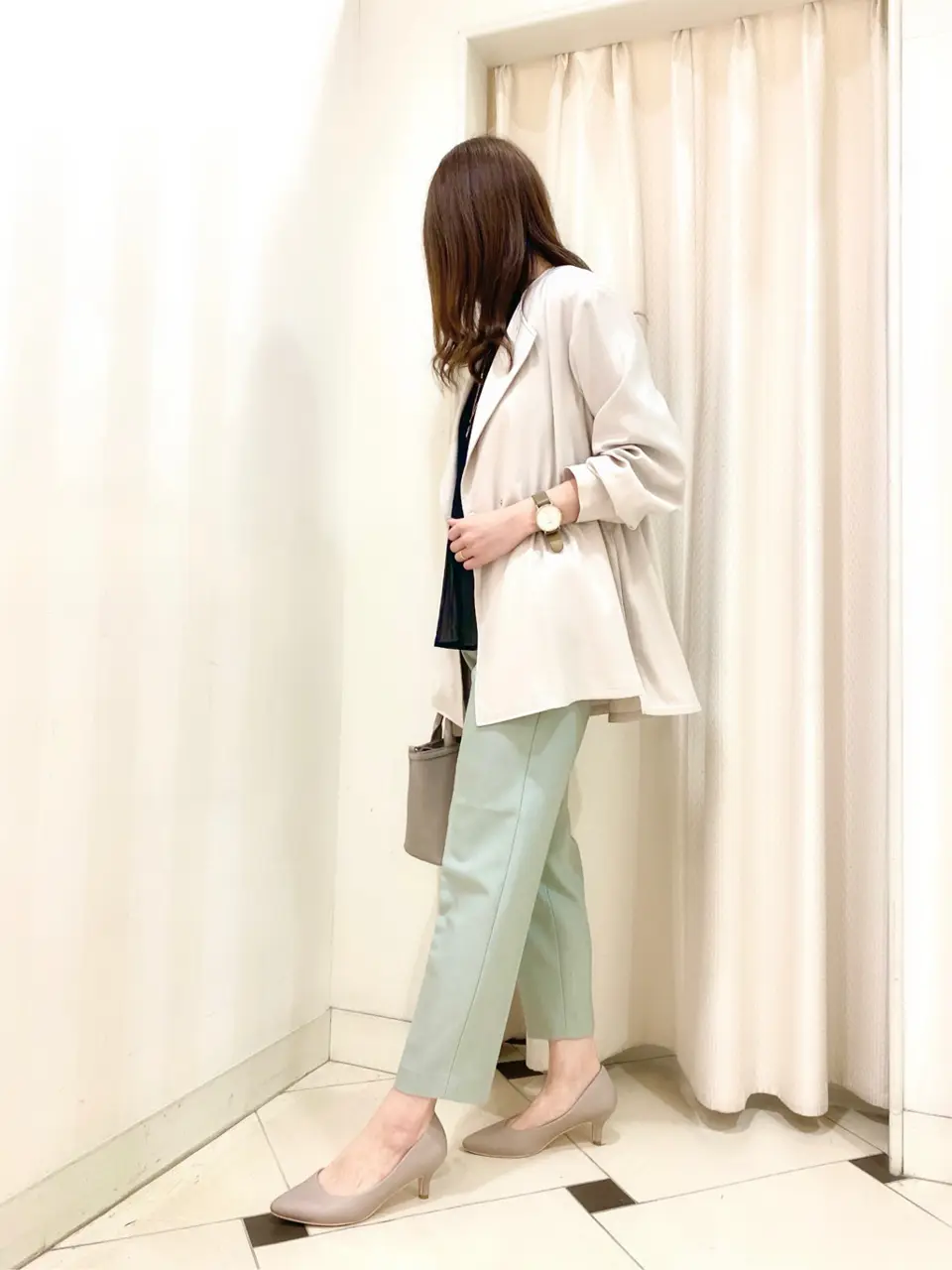 ANY SIS 金井 コーディネート画像