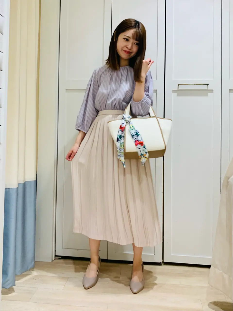 ANY SIS スタッフ コーディネート画像