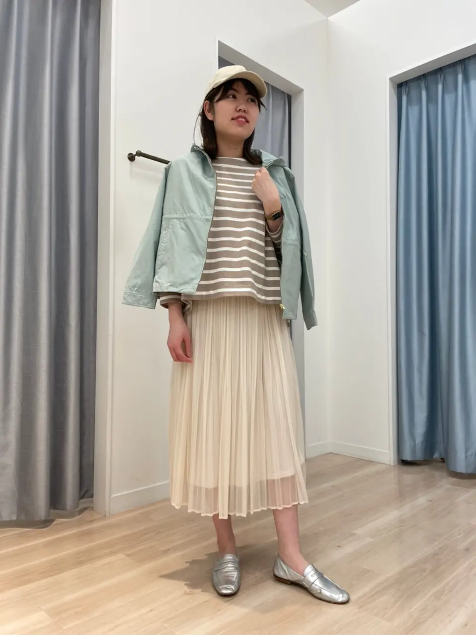 ANY SIS 古田(足立) コーディネート画像